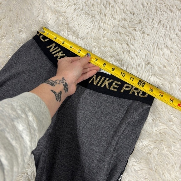 Nike Pro Warm Womens Metallic Tights Gray & Black BV5161-080 Medium - Picture 9 of 13